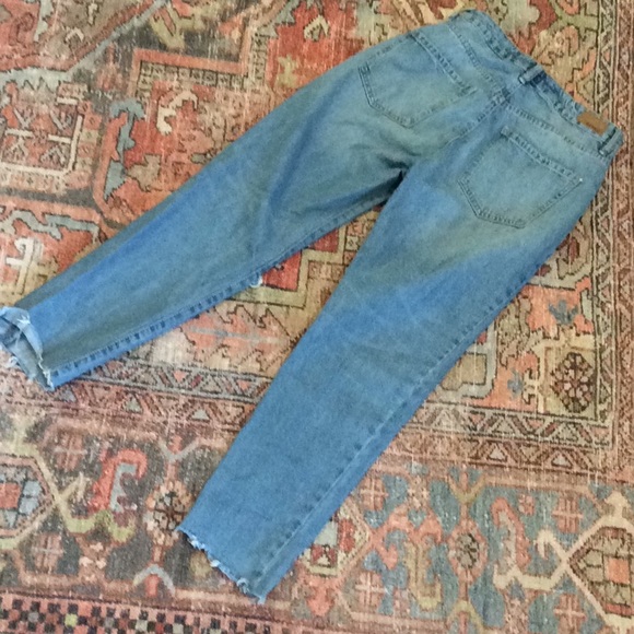 Women’s Garage Jeans - Picture 3 of 8